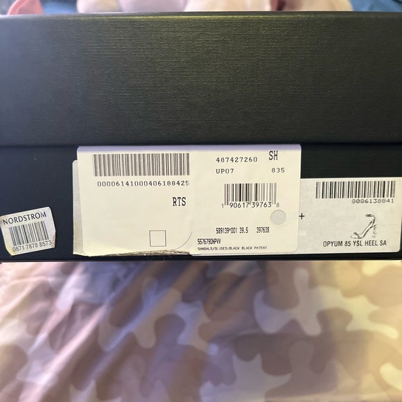 SAINT LAURENT OPYUM ANKLE STRAP SANDAL - Picture 2 of 9